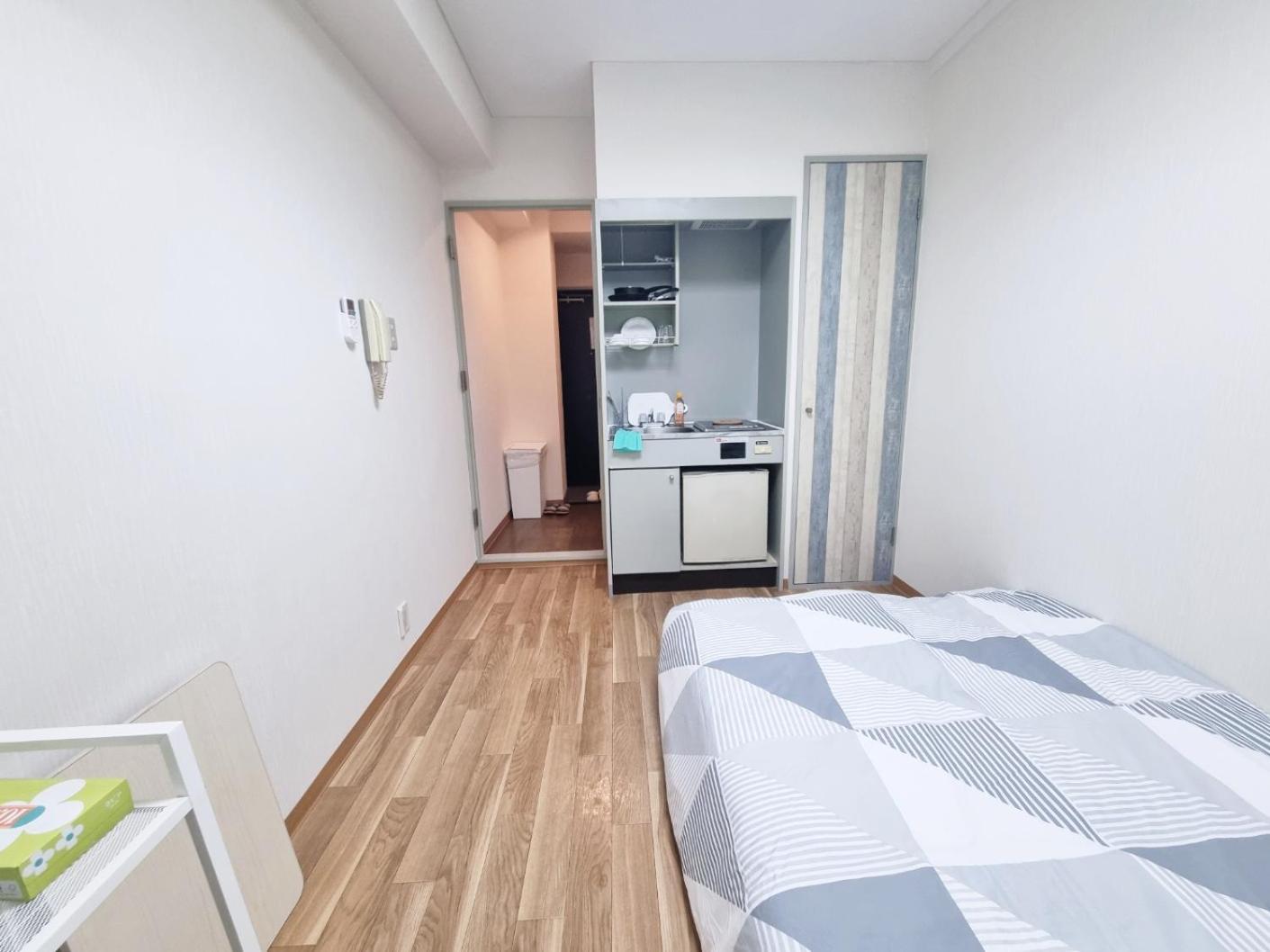 오사카 네코하우스 난바점 Apartment Exterior photo